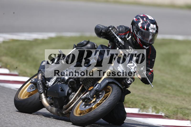 Archiv-2025/49 26.08.2025 Cornu Master School ADR/blau-bleu/29